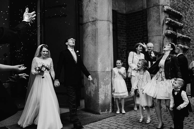 Atelier Kryjak  zdjęcia które zachwycają 2020 black&white czarno białe ślub wesele fotografia ślubna inspiracje www.abcslubu.pl